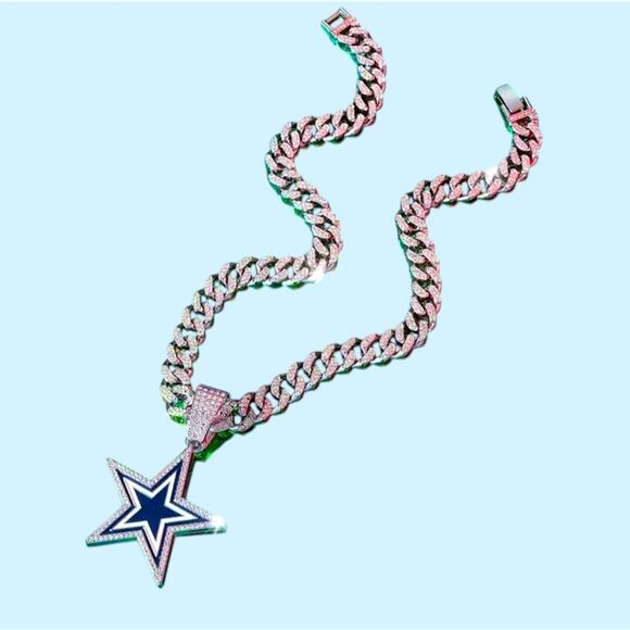 NFL Dallas Cowboys Necklace & Chain Pendant Iced Bling Fan‎ - Picture 4 of 4